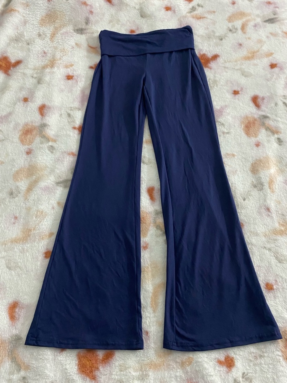 Navy Wide-Leg Foldover Waist leggings